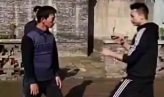 咏春高手遭散打冠军暴打